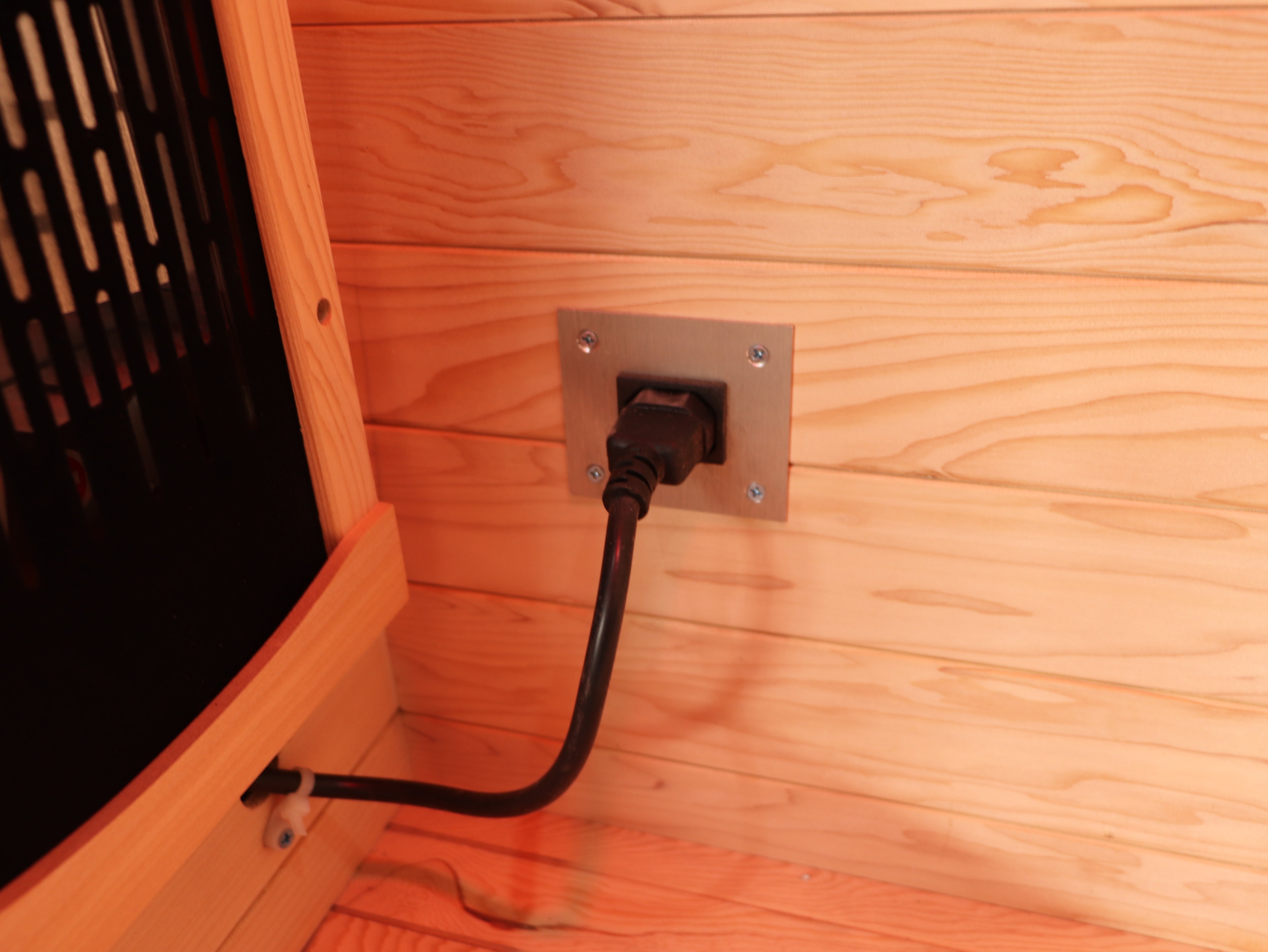 SunRay Logan 2-Person Modern Outdoor Sauna