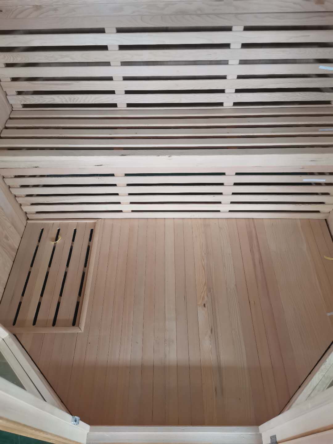 SunRay Tiburon 4-Person Indoor Tradtional Sauna