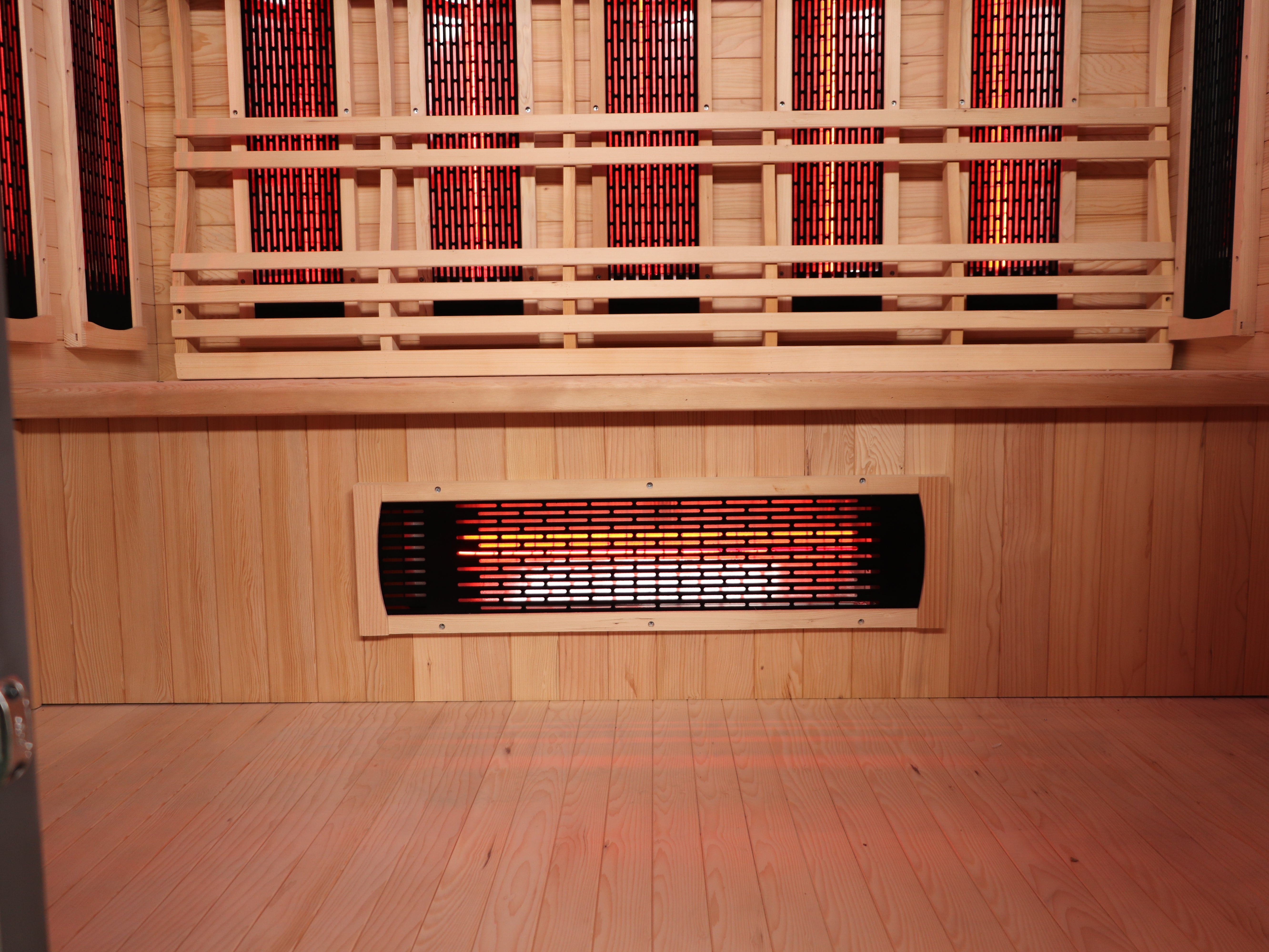 SunRay Pacific 4-Person Modern Outdoor Sauna