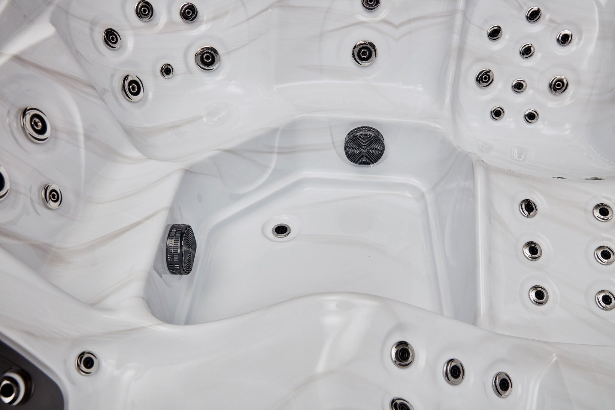 Luxury Spas Estes 5-Person Hot Tub