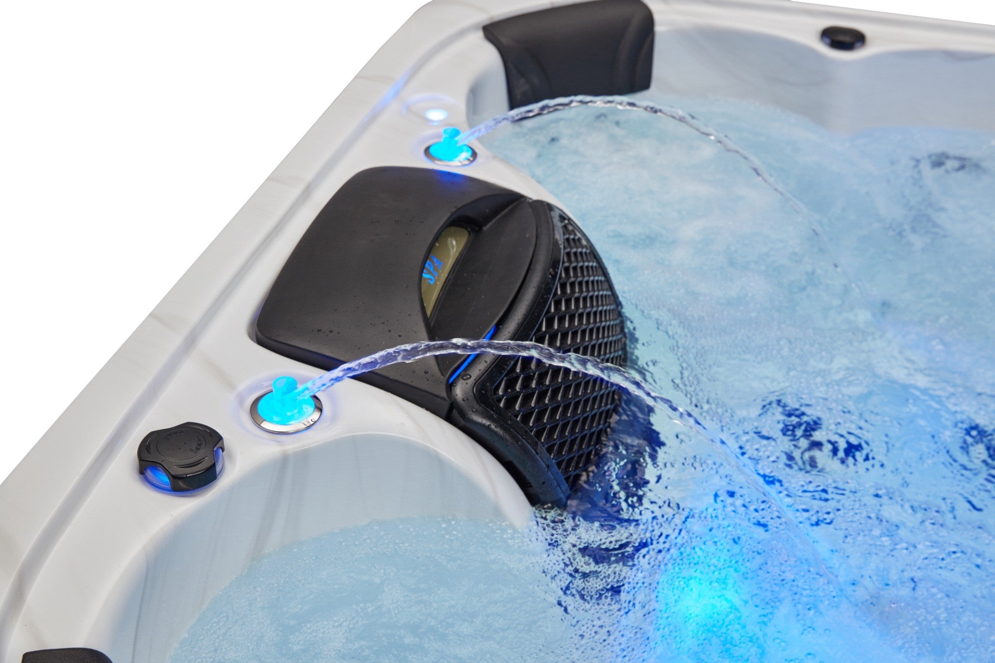 Luxury Spas Victoria 6-Person Hot Tub