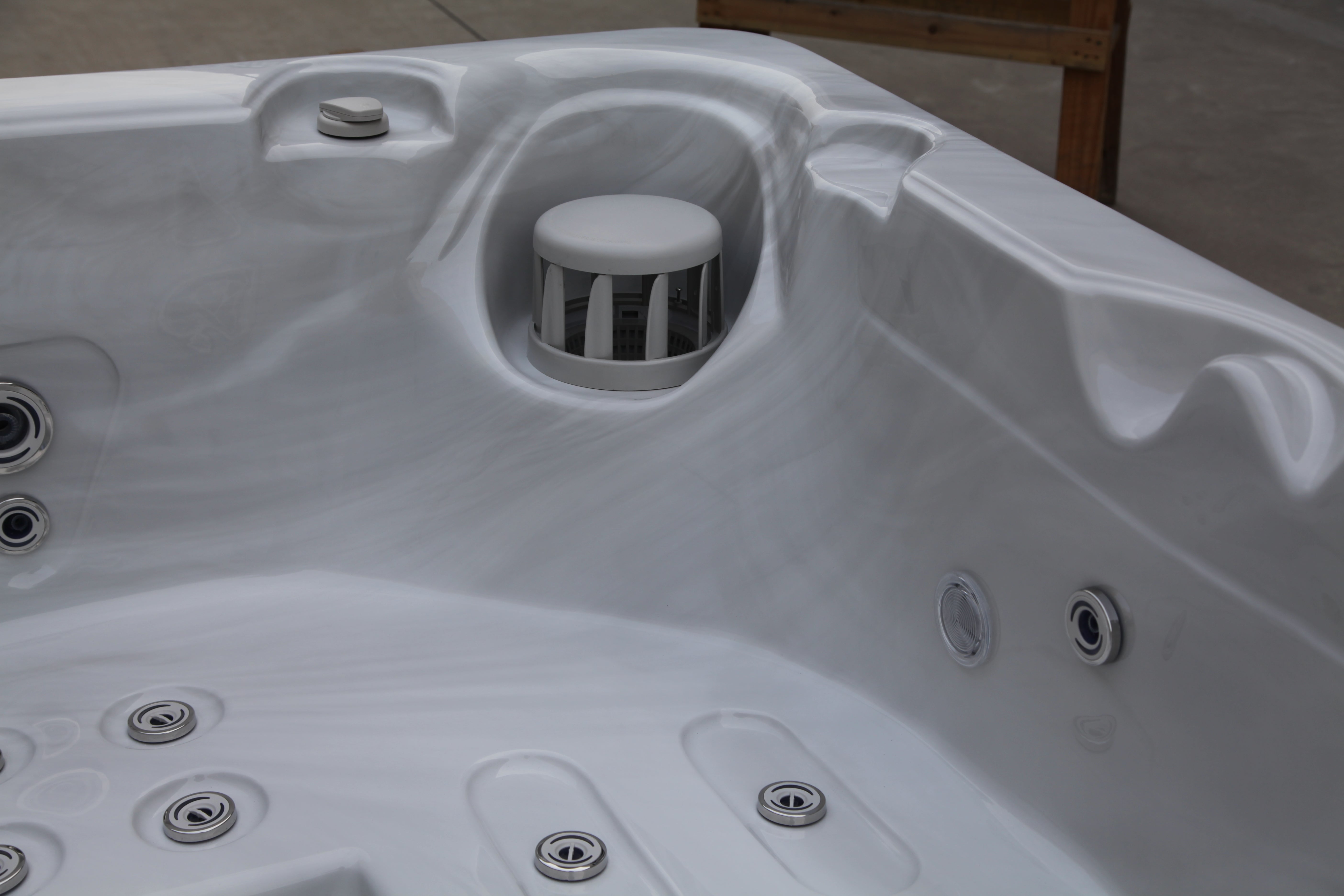 Sierra Spas Solace 120V/240V Hybrid 3 Person Plug N Play Hot Tub
