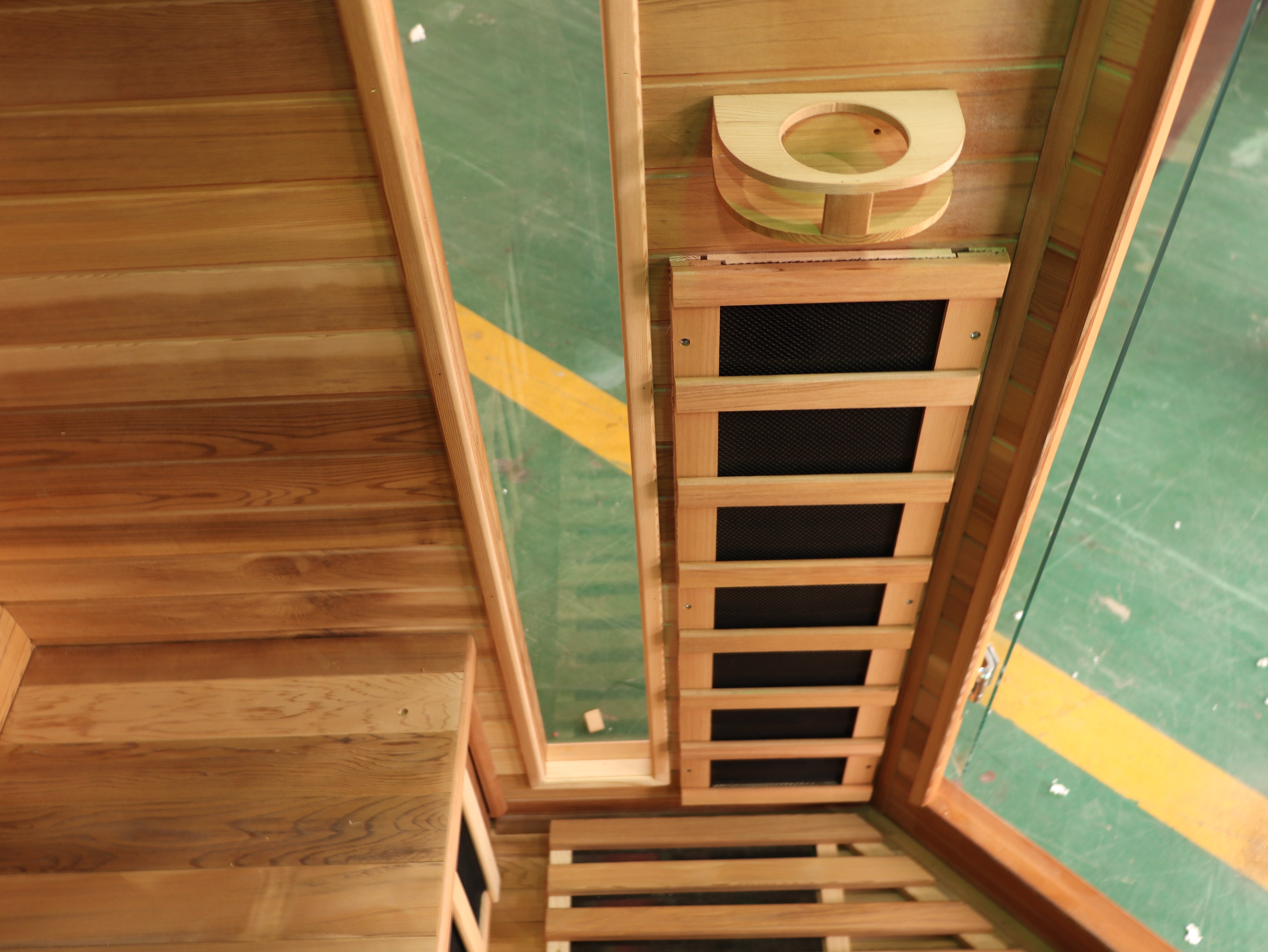 SunRay Bristol Bay 4-Person Indoor Corner Sauna