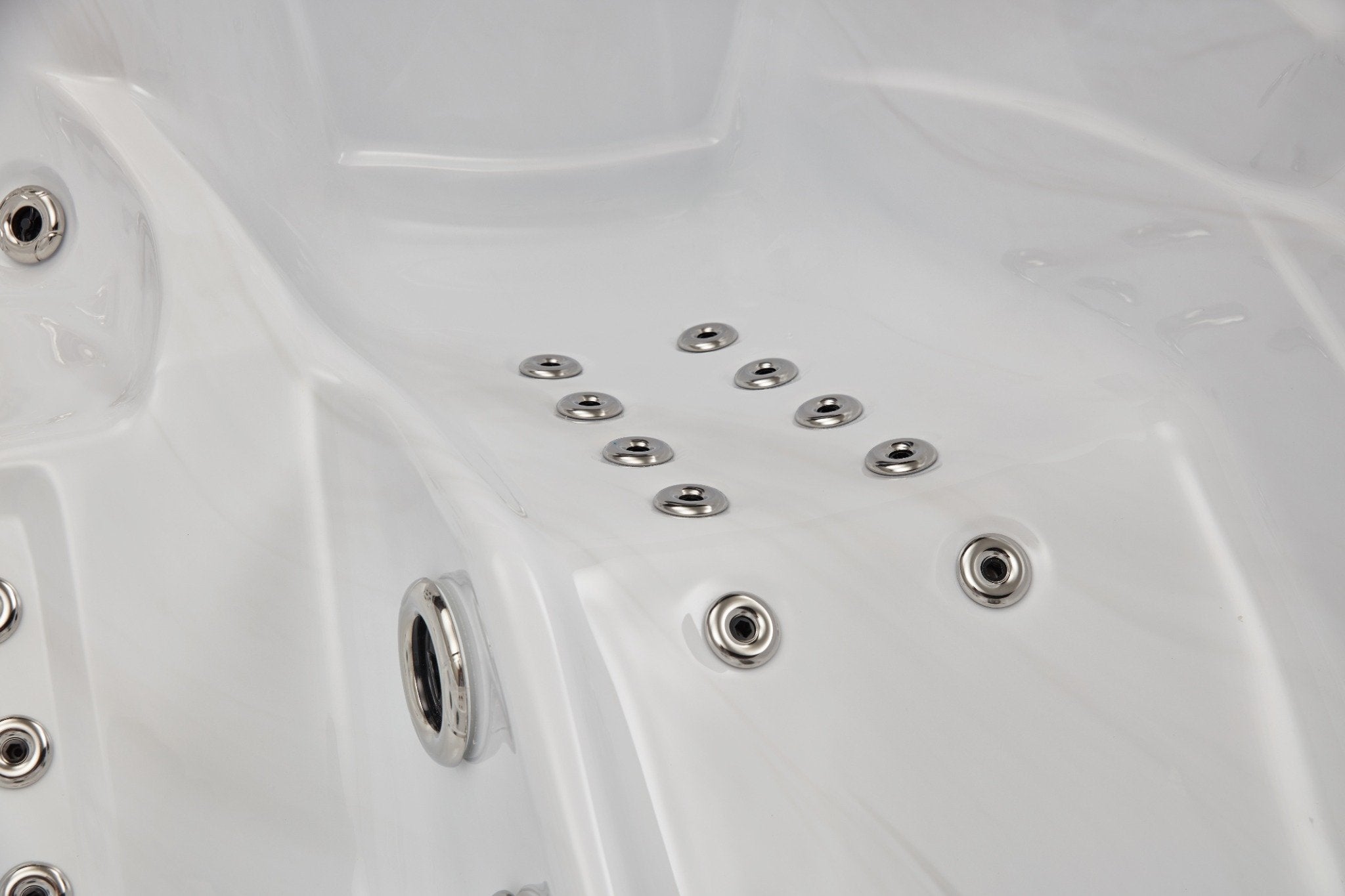 Luxury Spas Casey 3 Person Hot Tub