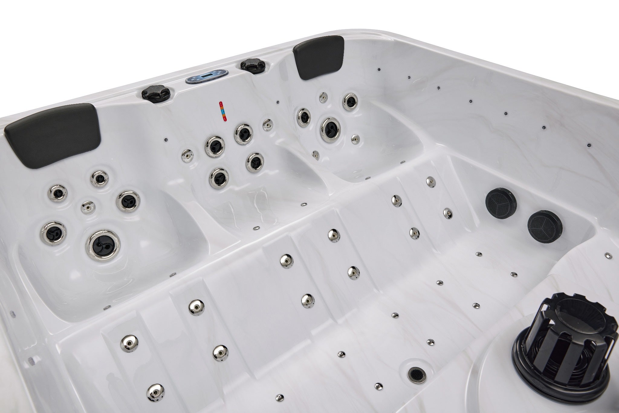 Luxury Spas Social 5 Person Hot Tub