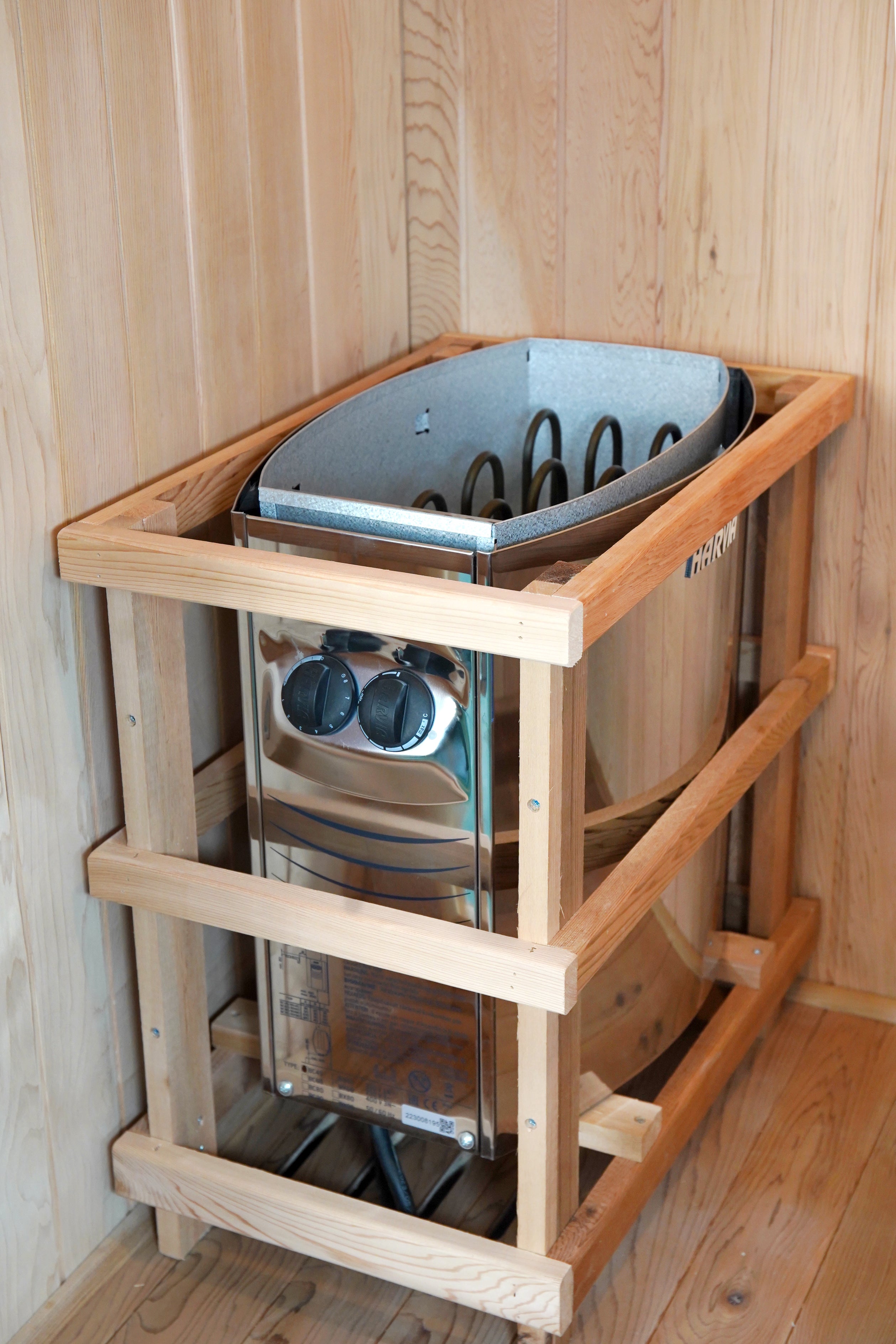 SunRay Aston 1-2 Person Indoor Traditional Sauna Harvia Heater