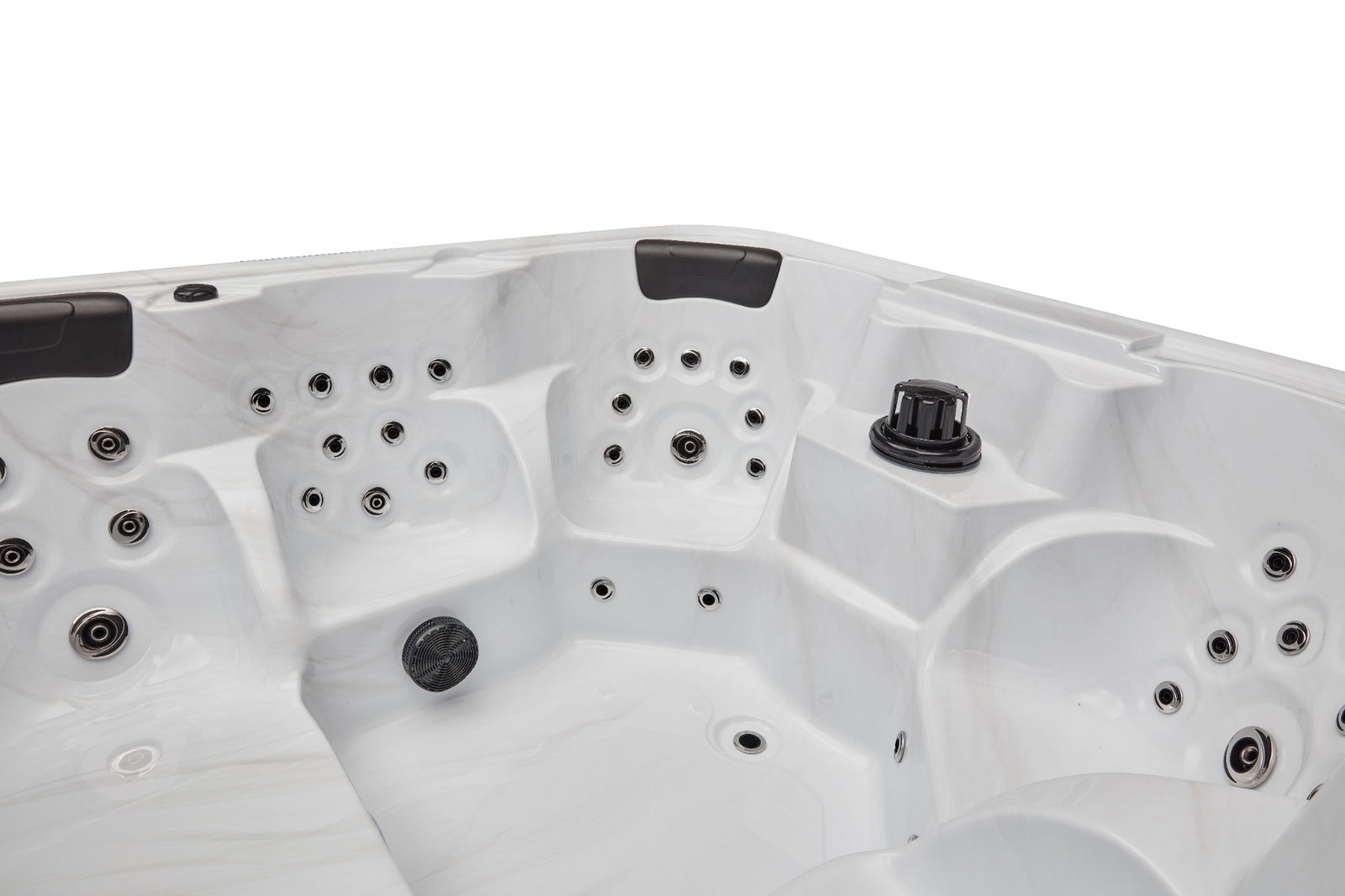 Luxury Spas Eclipse 6 Person Hot Tub