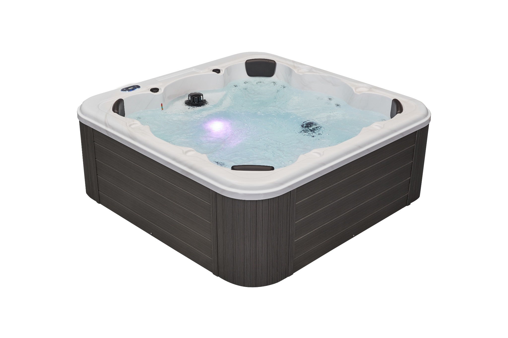 Luxury Spas Denali 7-Person Hot Tub