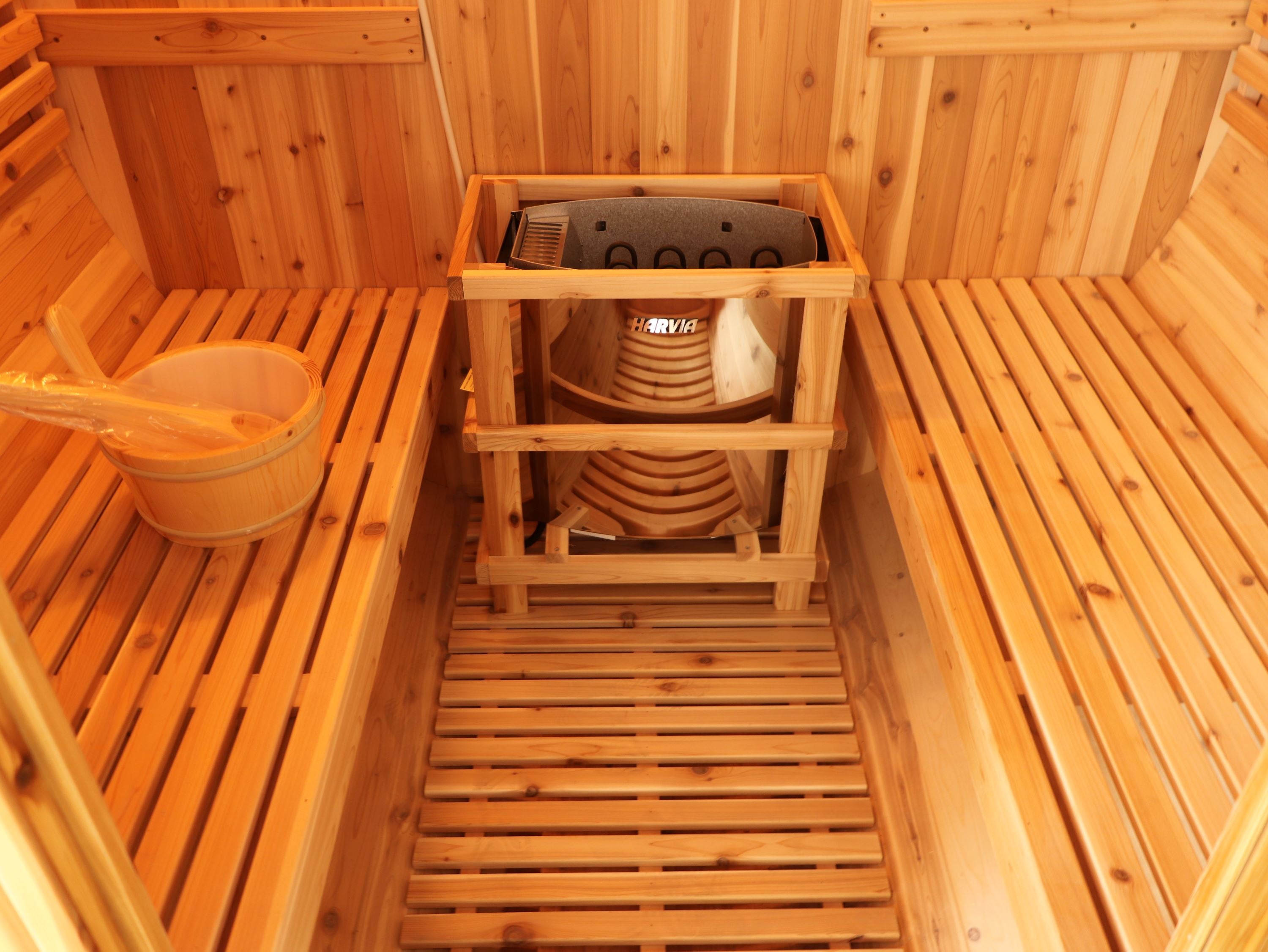 SunRay Aurora 2-4 Person Barrel Sauna with Harvia 6kW Heater