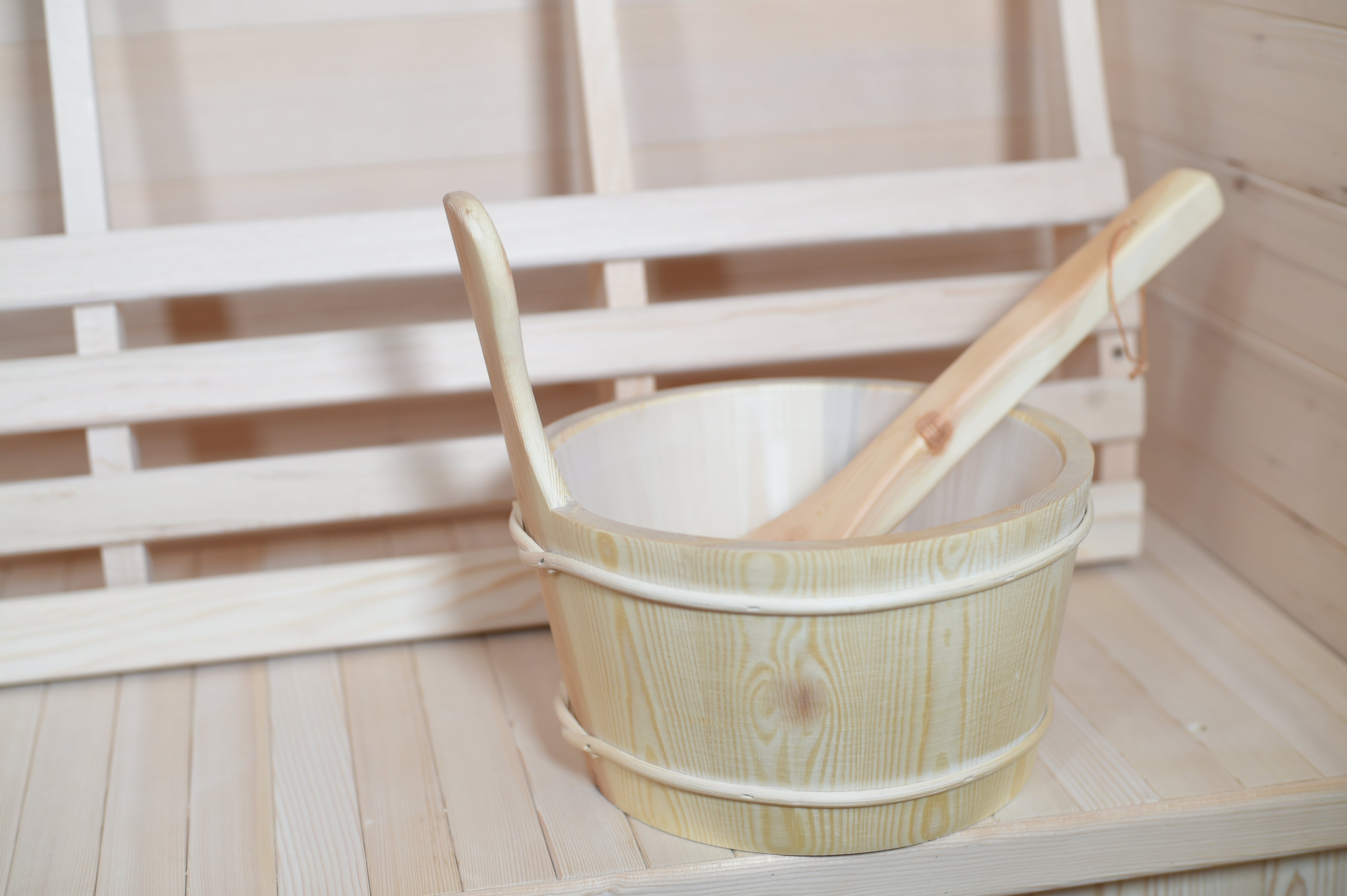 SunRay Waverly 3-Person Outdoor Traditional Sauna