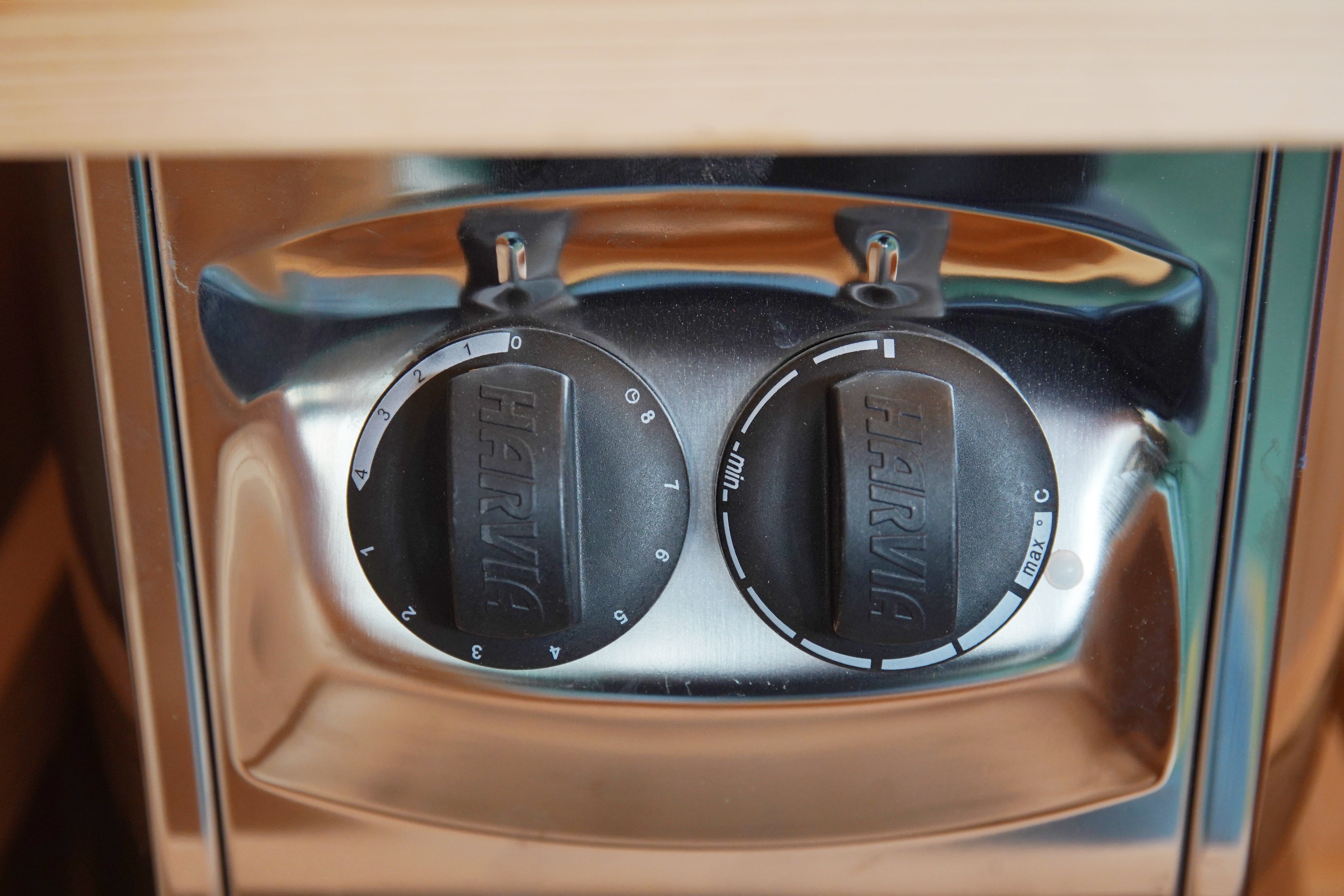 SunRay Aston 1-2 Person Indoor Traditional Sauna Harvia Heater