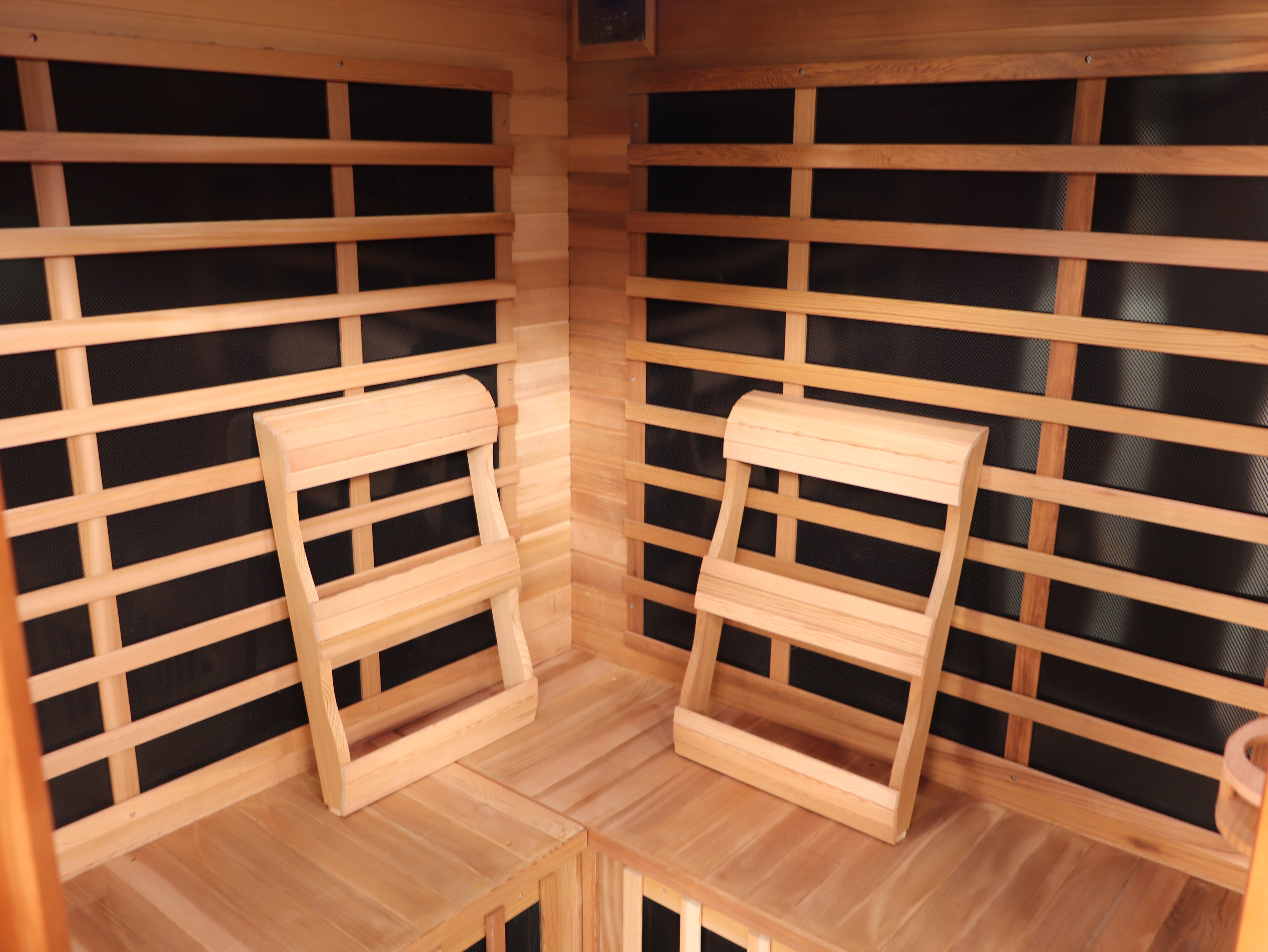 SunRay Bristol Bay 4-Person Indoor Corner Sauna