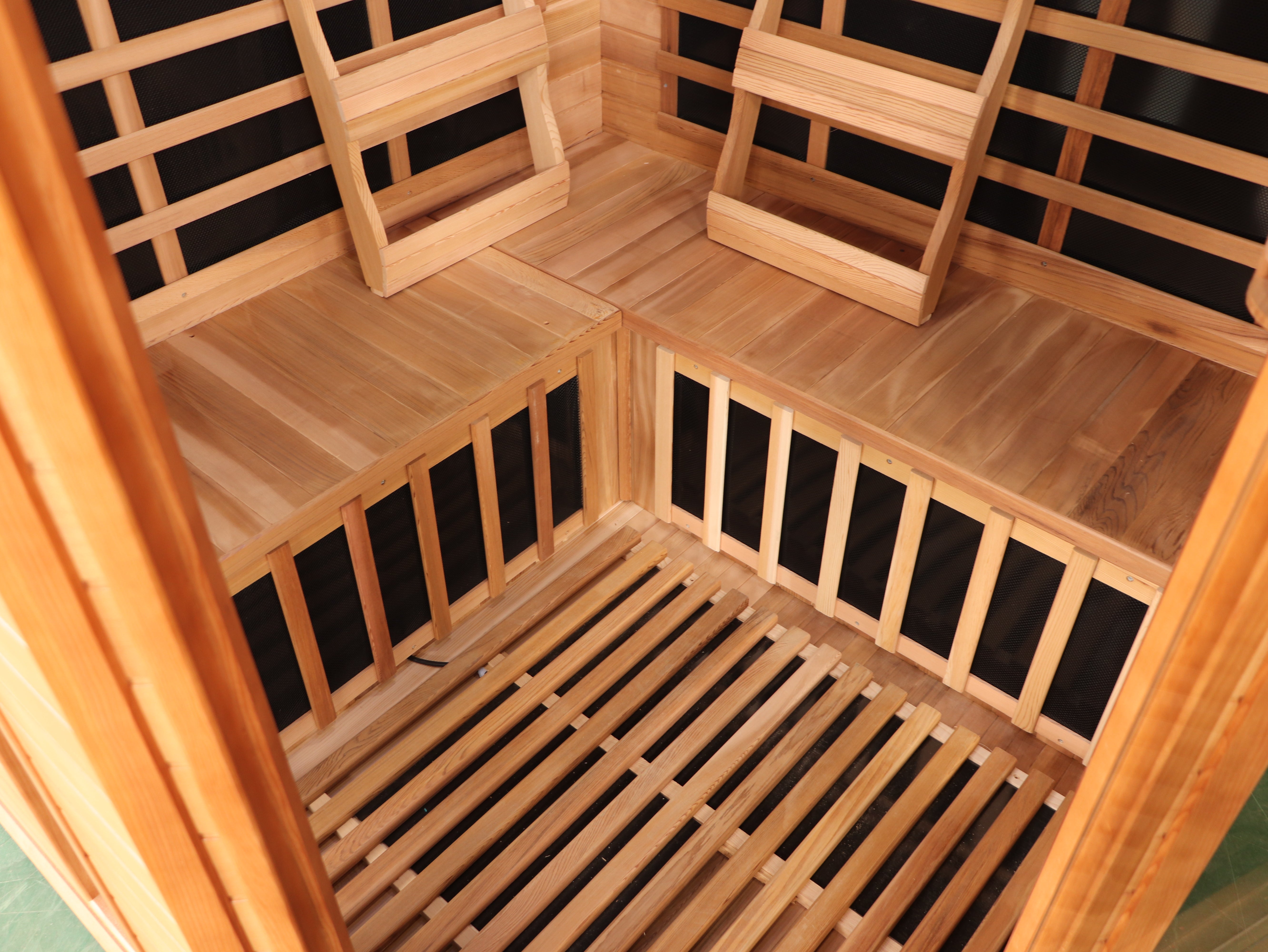 SunRay Bristol Bay 4-Person Indoor Corner Sauna