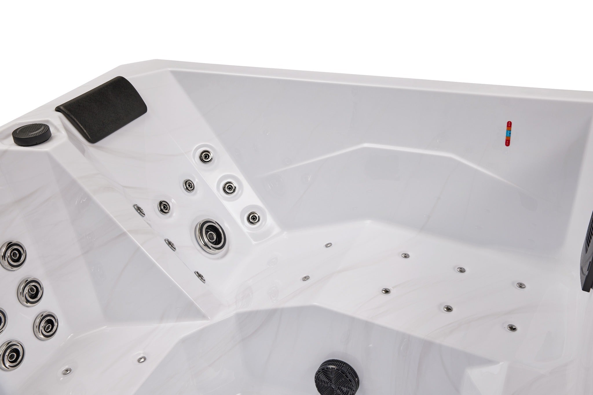 Luxury Spas Galley 5-Person Hot Tub
