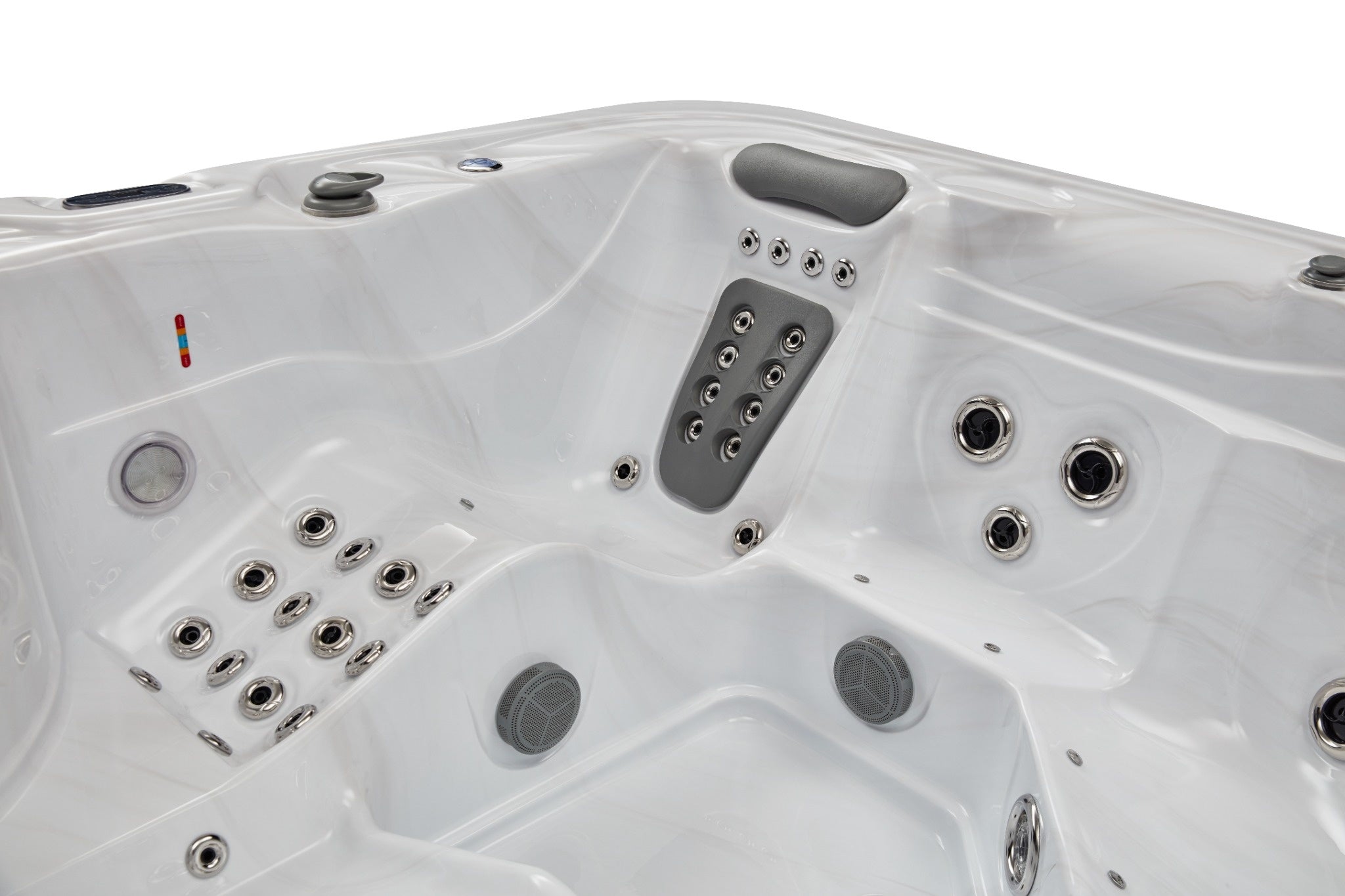 Luxury Spas Infinity 5-Person Hot Tub